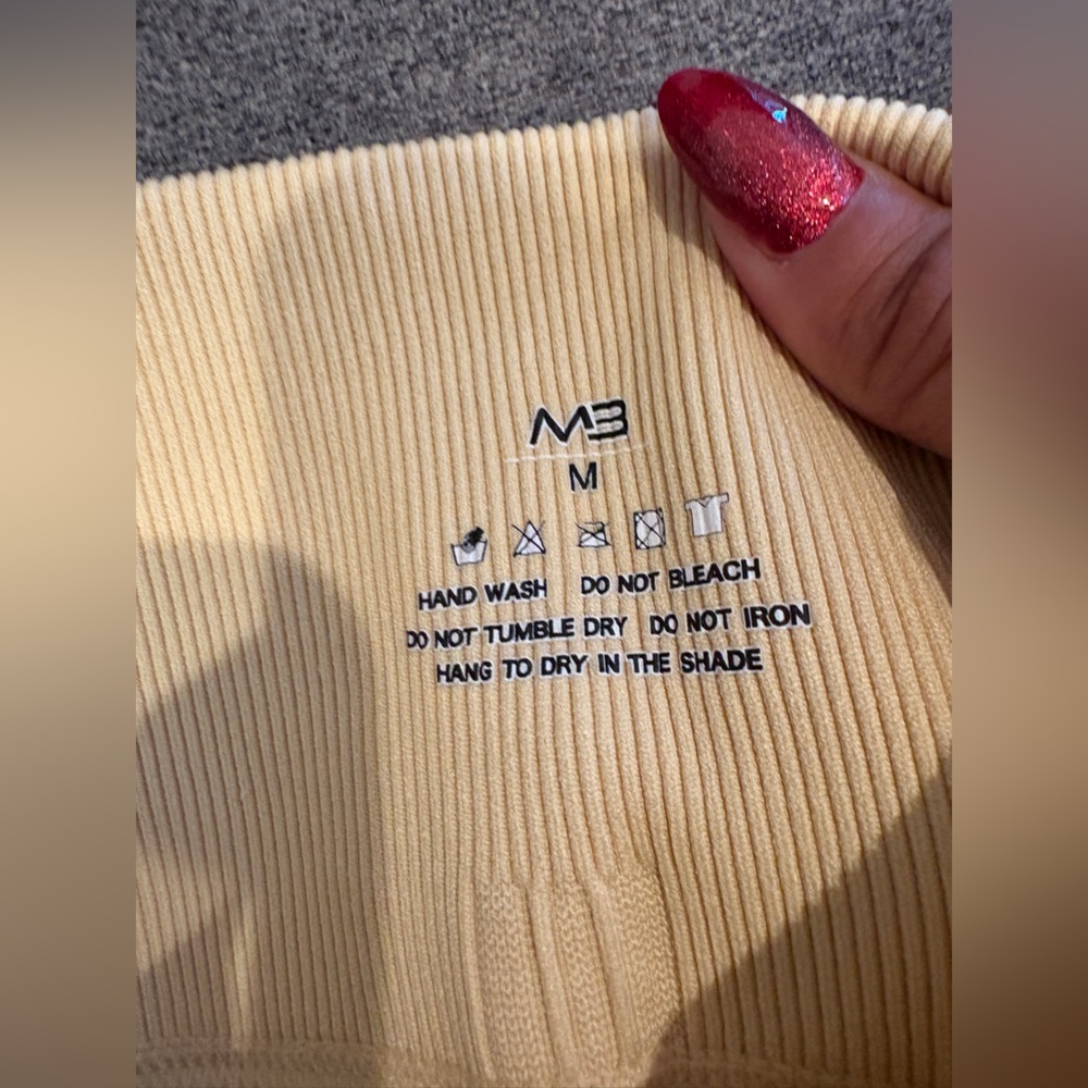 M3 Ribbed Knit Top - Picture 6 of 6